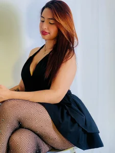 Tammy_Blackk I am your princess Pic 5