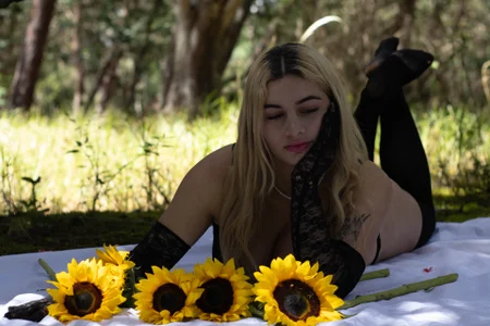 AtheneaRossi Nature Pic 2