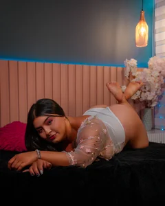 White Lingerie 💖 de karo_linee1  Imagens