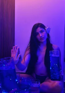 Lia_Mar_ My body is cold as winter, but my desire will heat you Immagine  3