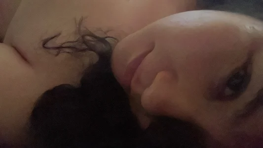 VanesssaMilf_ Randomly Pic 2