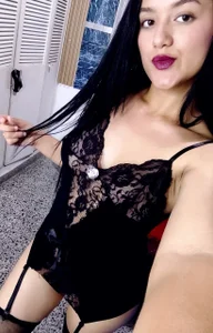 paola_my 🖤😏 Black That Ignites Desire 🔥👀 Pic 3