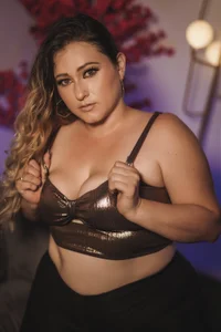 lenah_smith 🎇 LEAH ELEGANT 🎇 Pic 2