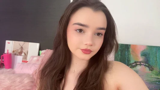 The Kind of Pretty That Distracts de YunaaHaruno Foto 9