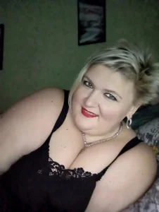 Lana555 Public Foto 3