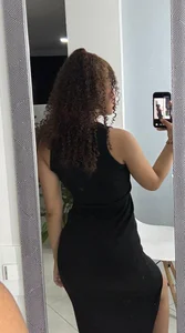 ElviraHancock_ Just Me Bilde 2