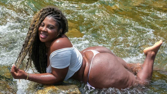 River de Naomii_King  3 Imagens