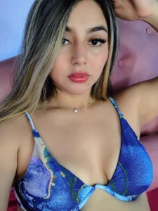 About me de CelestePrince2  6 Imagens