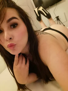 Rebecca_Sandoval Exotic Girl Pic 2