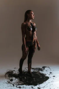 Mily_Vermont Slime on Me 🖤🤍 Poză 5