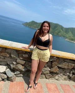 hannyrose_ Public Immagine  3