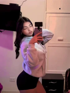 Mia_Cherry08_ Meet Me 💖 Pic
