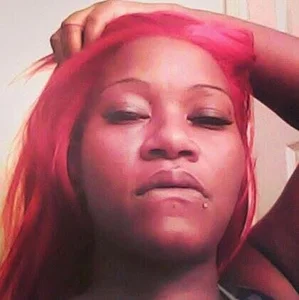 Thickilicious Public Foto 3