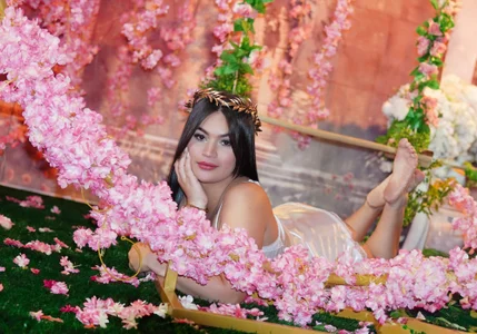 manelike_ kullanıcısının SPRING 🌸 albümü -  5 fotoğraf