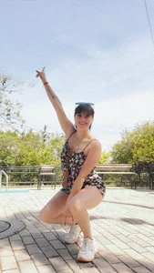 LucianaTomson I love having fun and traveling Pic 4