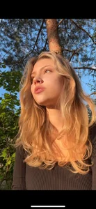 suchkacute Public зображення 7