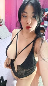 rosebigboobs kullanıcısının 🥰🍒 A girl willing for you🥰🍒 albümü -  6 fotoğraf