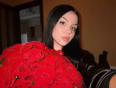 Public de MichaeleStockon  2 Imagens