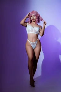 mia_crawford a little sexy Pic 3