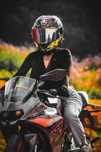 Ivy_rein Do you like motorcycles? This album is for you, a combination of a sexy girl and her motorcycle Immagine  3