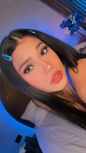 💙💎 de Dani_leon_  3 Imagens