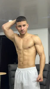 Public de Thin_tommy01  3 Imagens