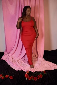 Keily-w elegance with a little temptation Pic 5