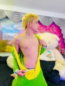 Friends_Lust Public Pic 2