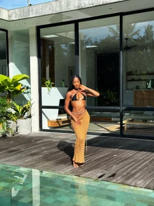 CrystalMai_ Bikini babe Pic 4