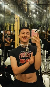 Milan_Bach Public صورة واحدة|Milan_Bach Public صورتان|Milan_Bach Public  4 صور|Milan_Bach Public  4 صورة