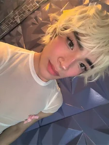isaac_nova 🩷 Fotka