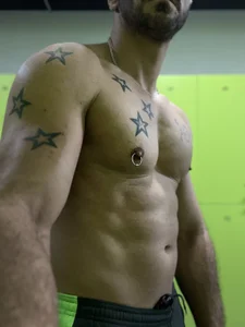 alejandrobg@xh Public 圖片 3