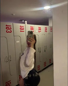 MissPompadure Me รูป 