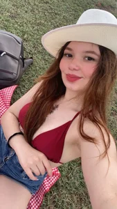 Chloe_lovee Public Pic 4