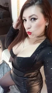 VickyJohnson1 Leather Queen in Control Pic 2