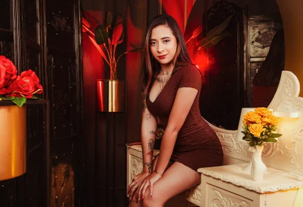 ElectraRhodes1 Public Pic 2