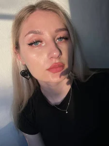 LivyyBossom Public Bilde 4