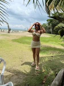 Nana_barr Public Pic 3