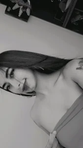 -Ana Hello i am ana Immagine 