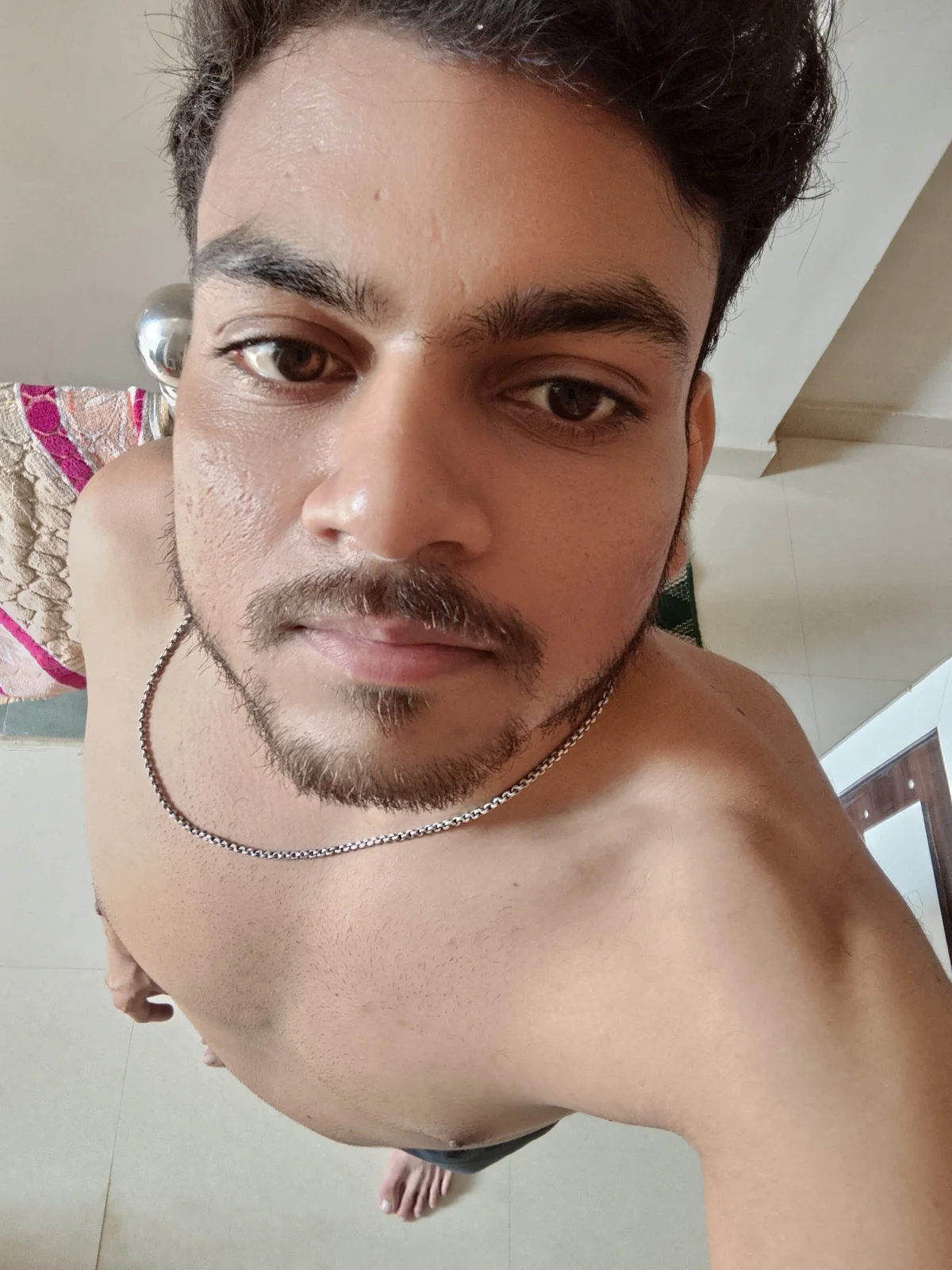 Realcumshow adlı kullanıcının viral fotoğrafları:  5280