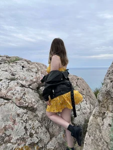 WalkingGirl Public Pic 5