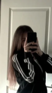 I am de LonaLaban  2 Imagens