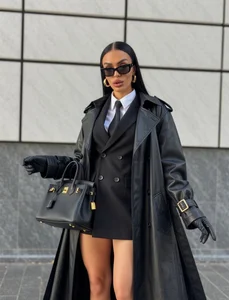 KimWilmes Playground for the Weak Gambar 5