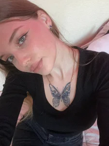 _Lily_Moon_ Look me in the eyes :* Foto 2