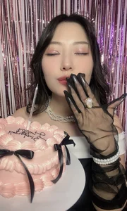 WonderMira Birthday girl 🍓🍓🍓 Pic