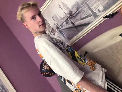 AlexxSweet Your favorite boy Hình 8