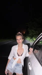Elina_rose054 Public Pic