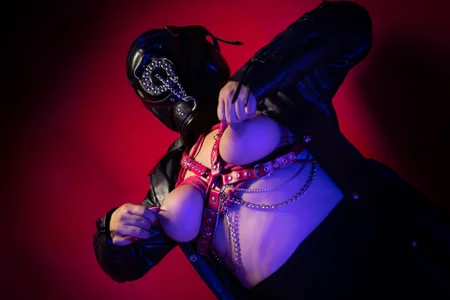 sadistic_aradia BONDAGE BOOBS Pic 3