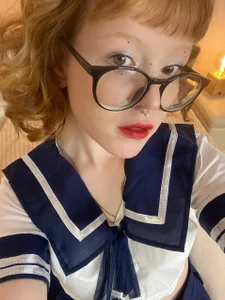 EdythElswick how do you like my suit 사진 2