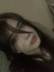 MegaanCollins Public Foto 5